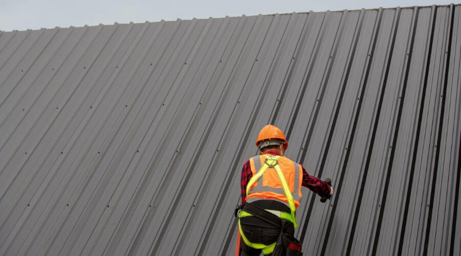 Professional Flat Roofing Installation in Cantrall, IL